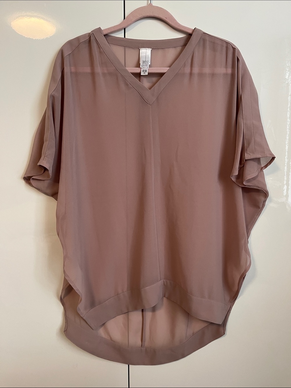 Wynne Layers NWOT Relaxed Oversized V-Neck Tunic Blouse Blush, Size XS